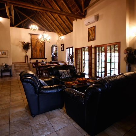 Hotel Uitkyk Guest Farm Usakos Esterno foto