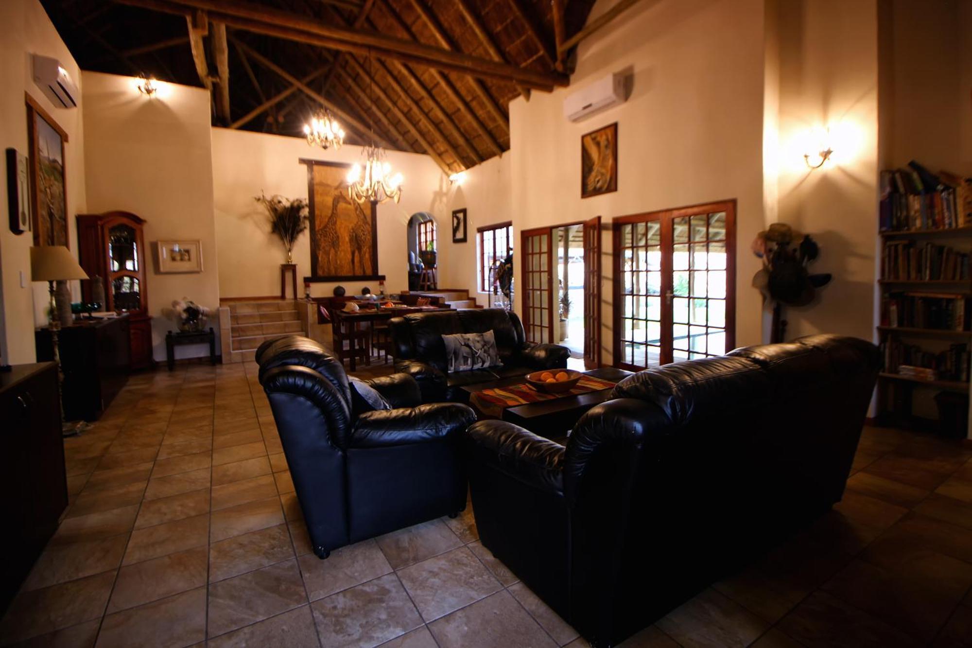 Hotel Uitkyk Guest Farm Usakos Esterno foto